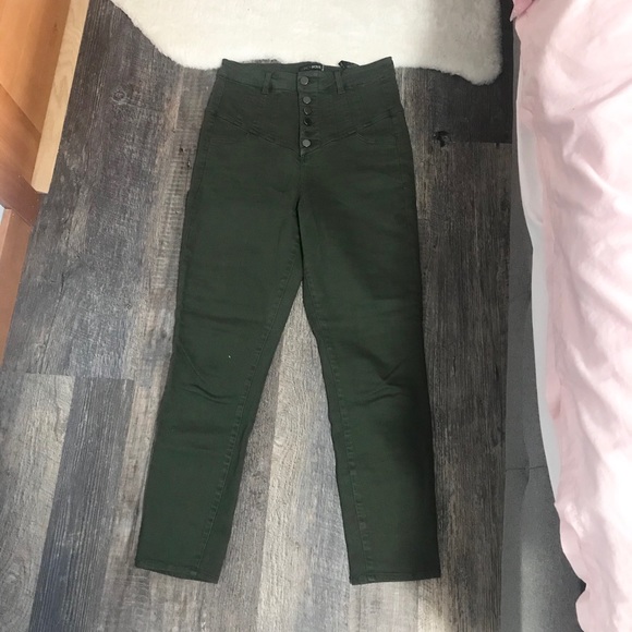 FASHION NOVA high waisted jeans